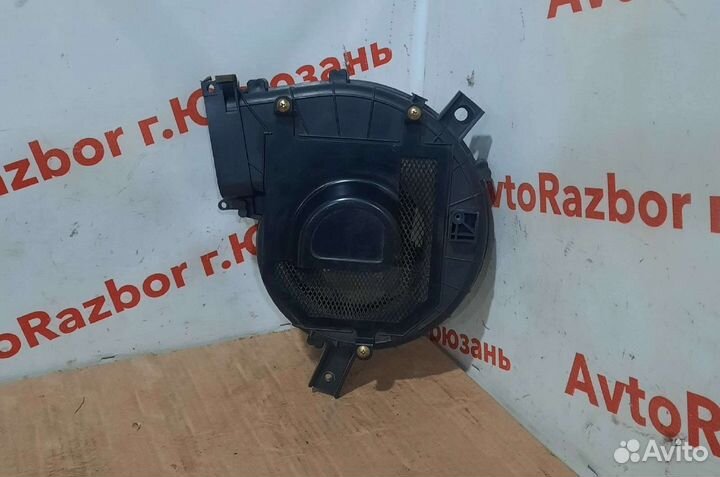 Корпус доп. отопителя Nissan Presage