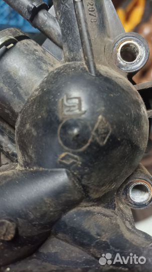 Корпус термостата f3r и клапан холостого хода