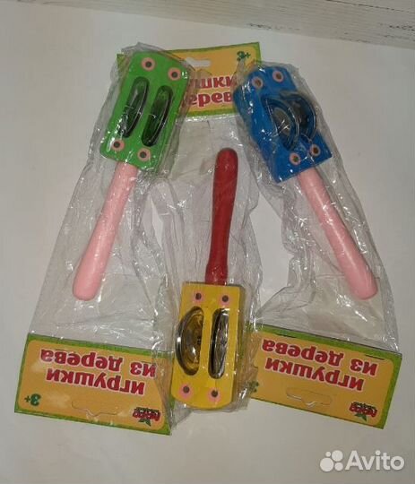 Погремушка с тарелочками