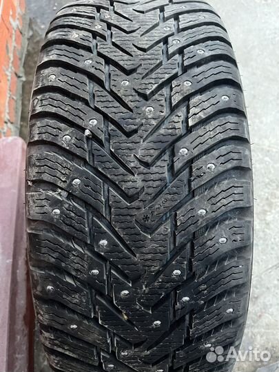 Nokian Tyres Hakkapeliitta 8 SUV 255/45 R20