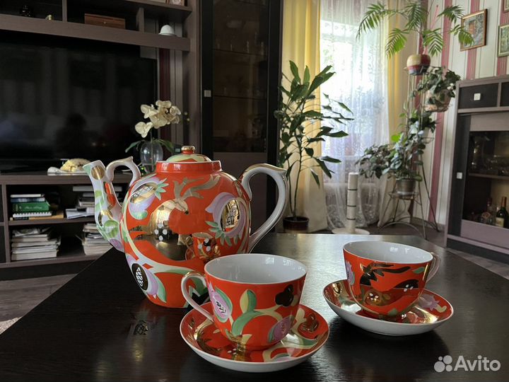 Сервиз Золотой олень Дулево 70-е