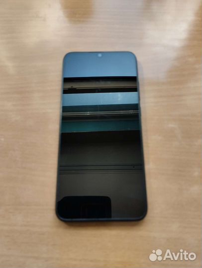 Телефоны Redmi 9C NFC, и Redmi 6A