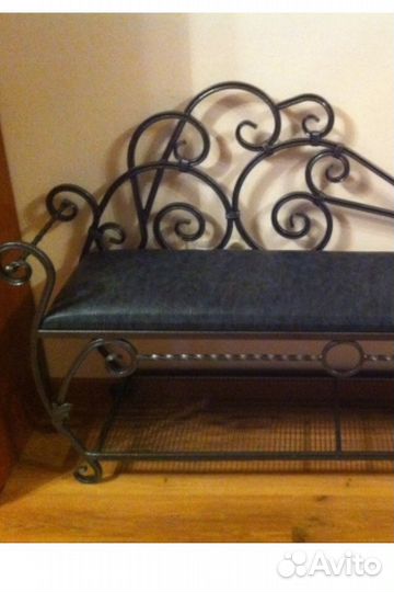 Банкетка-обувница для прихожей