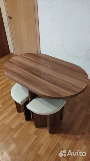 Кухонный стол и стулья комплект бу