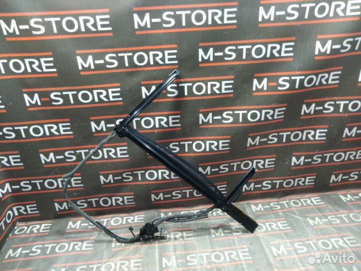 Шторка двери задняя левая Mercedes-Benz S-Class