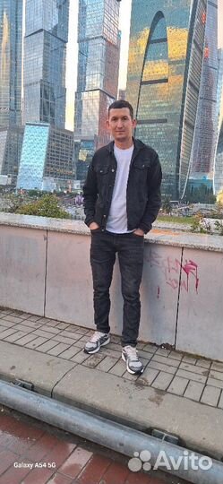 Шиномантажник