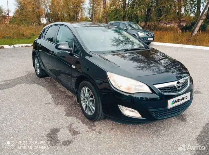 Opel Astra 1.4 МТ, 2010, 183 000 км