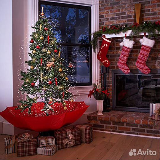 Елка с падающим снегом