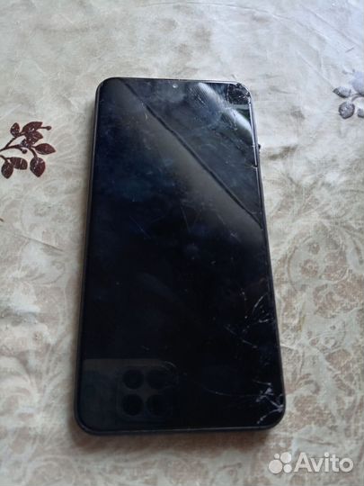 Samsung Galaxy A10, 4/32 ГБ