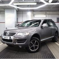 Volkswagen Touareg 3.0 AT, 2007, 280 000 км, с пробегом, цена 1 180 000 руб.