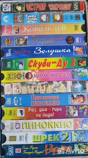 Видеокассеты, коллекция, 1155 штук, лицензия