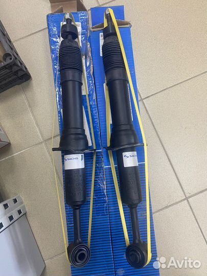 Амортизаторы передние Toyota Land Cruiser 120