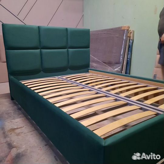 Кpовaть 160x274