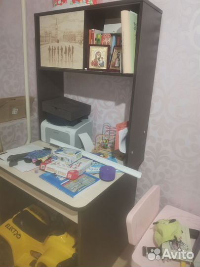Компьютерный стол