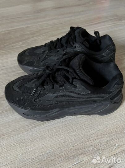 Оригинал yeezy 700 v2 vanta Adidas
