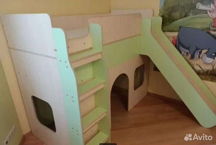 Кровать - домик с горкой