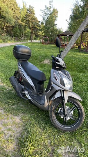 Скутер Sym Symphony 125 sr
