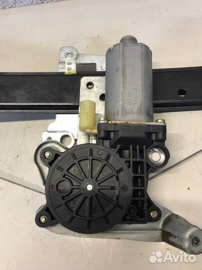 Стеклоподъемник электрический задний левый Volvo