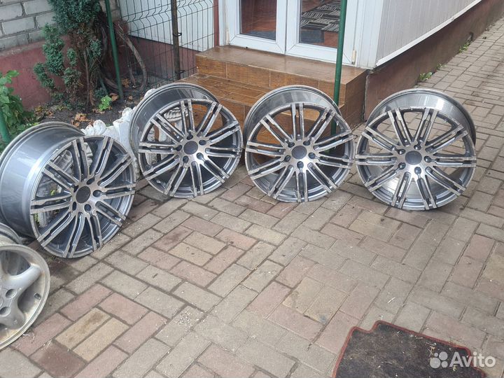 Porsche cayenne диски литые R 20 5/130
