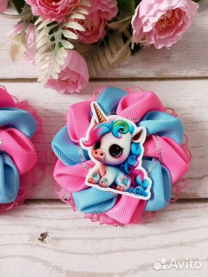 Бантики с единорожками для девочки
