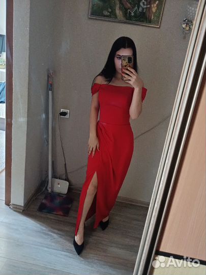 Платье вечернее