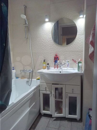 2-к. квартира, 55 м², 1/2 эт.