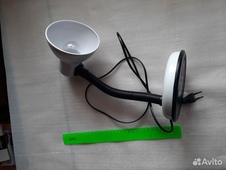 Лампа настольная