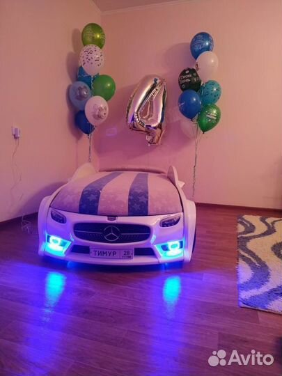 Крутая кровать машинка