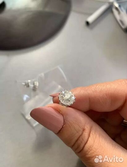 Серги серебряные с бриллиантоми