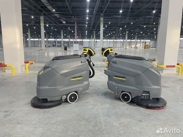 Уборка складов, парковок, домов после строя