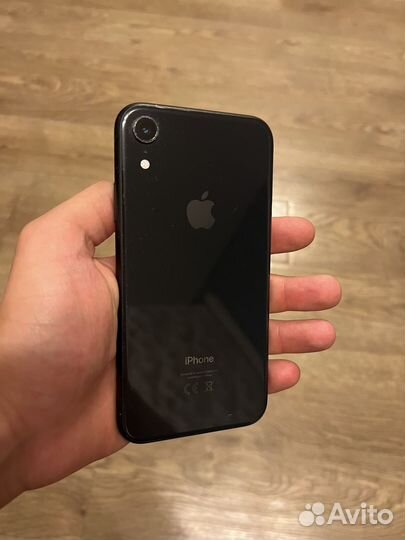 iPhone Xr, 64 ГБ