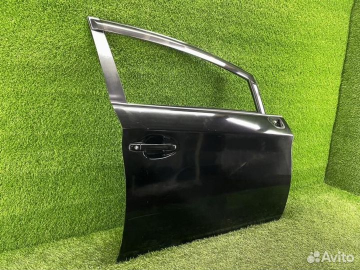 Дверь цвет-202 передняя правая Toyota Prius ZVW30