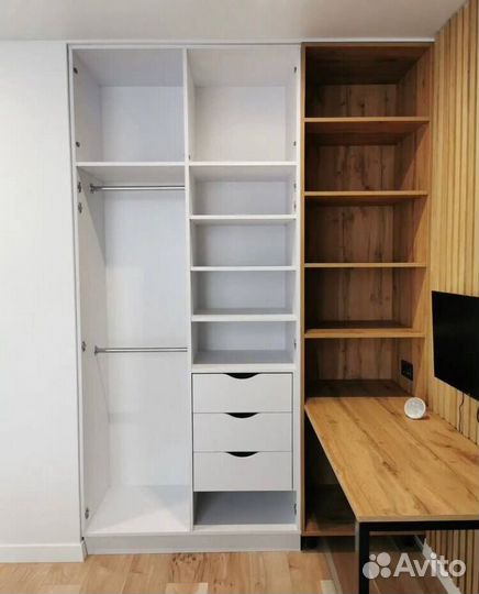 Детский комплект мебели