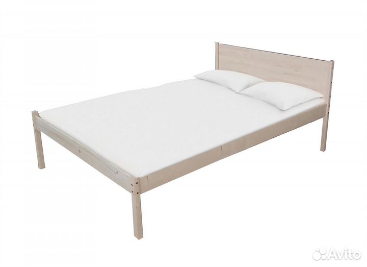 Кровать двухспальная из дерева(сплошное изголовье)
