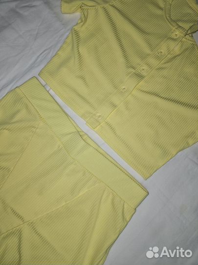 Женский костюм двойка с шортами