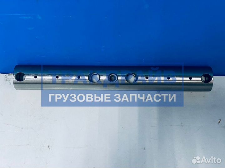 Вал коромысел CAT C-15