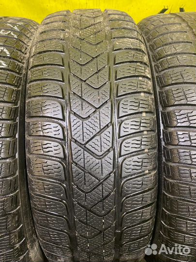 Pirelli Winter Sottozero 3 215/60 R16 95H