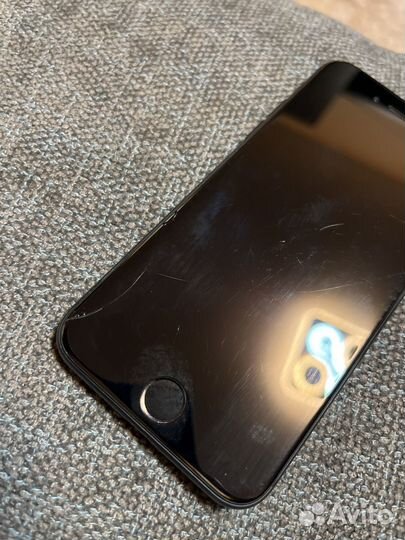 iPhone SE (2020), 64 ГБ