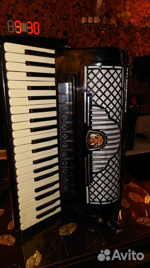 Royal Standard Montafana