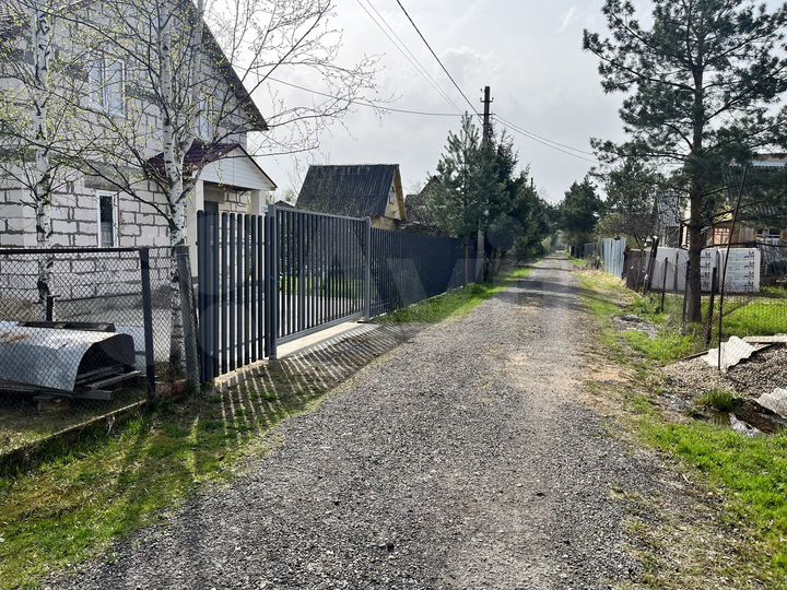 Дом 68 м² на участке 9 сот.