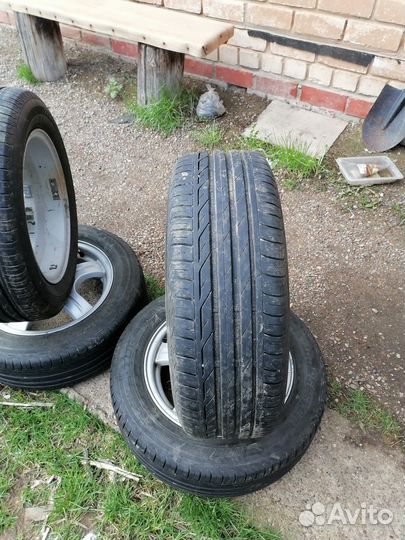 Bridgestone Turanza T001 185/60 R14 82B