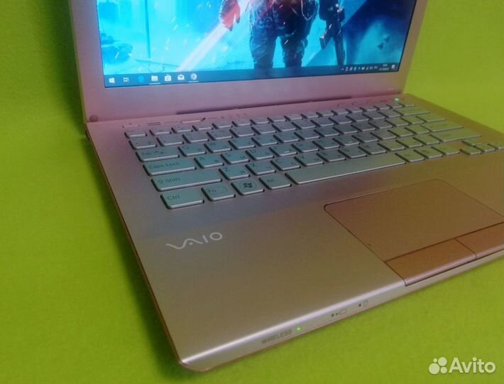 Sony 13.3 матовый/4 ядра Core i3-2310M 2.1 ghz