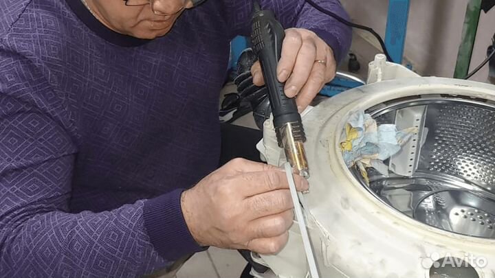 Срочный ремонт стиральных машин холодильников