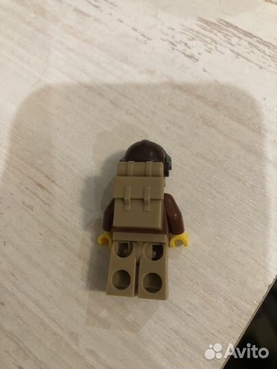 Lego фигурка pilot Minifigures 8803 Серия 3