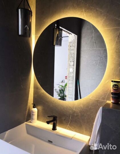 Зеркало с подсветкой