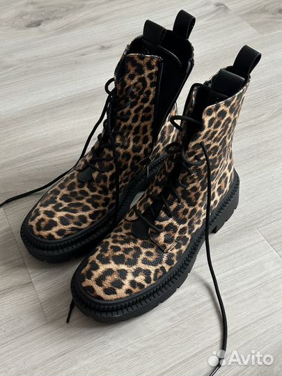 Ботинки 39