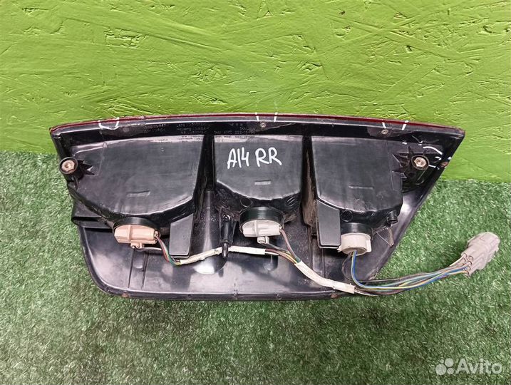 Фонарь задний наружный правый Nissan Navara D40 2