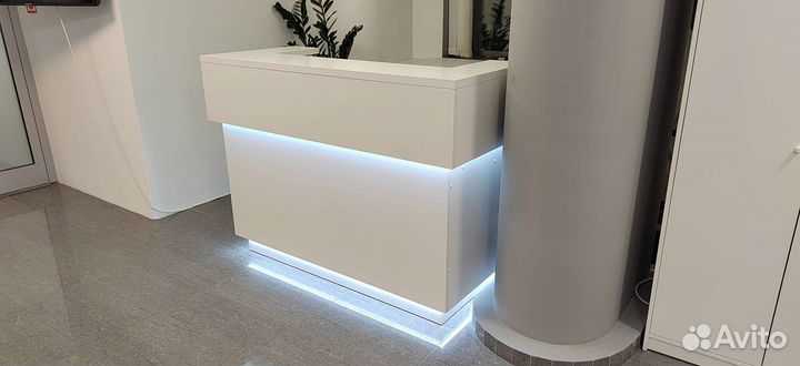 Стойка ресепшен, Барная стойка