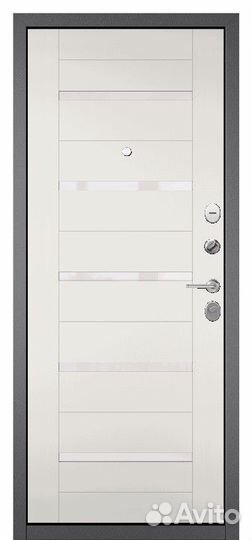 Дверь входная металлическая в квартиру