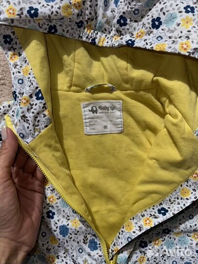 Ветровка для девочки